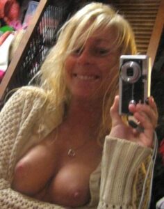 Read more about the article Confession Interdite : Ma Baise Maudite avec le Horla dans le Grenier Hanté