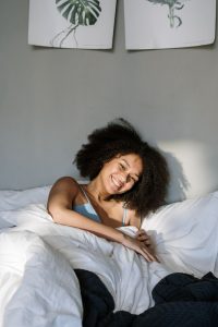 Read more about the article Confession d’une Colonel : Ma Nuit Interdite avec mon Subordonné