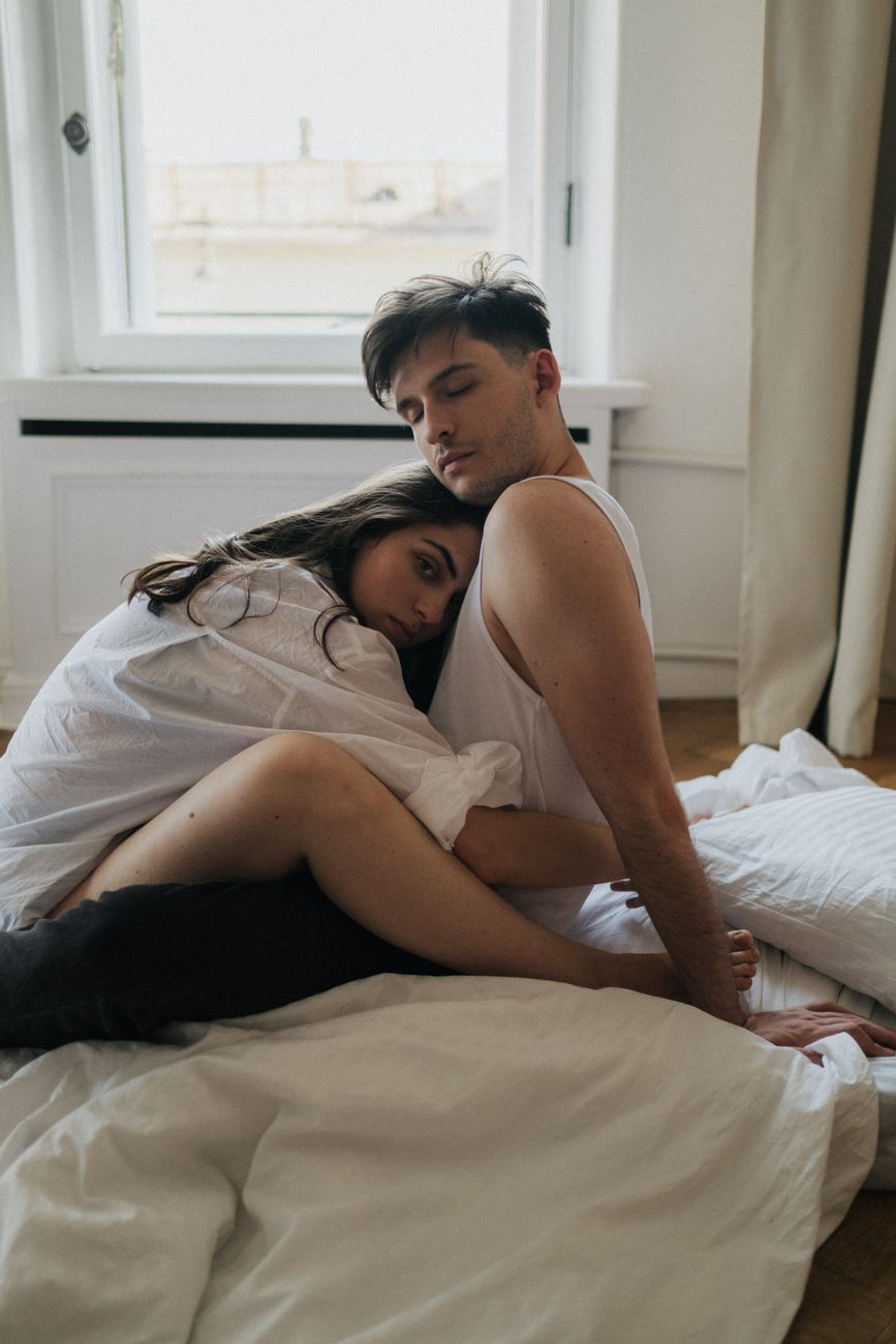 Read more about the article Confession interdite : Mon orgasme sale sous les yeux de toutes dans la clairière